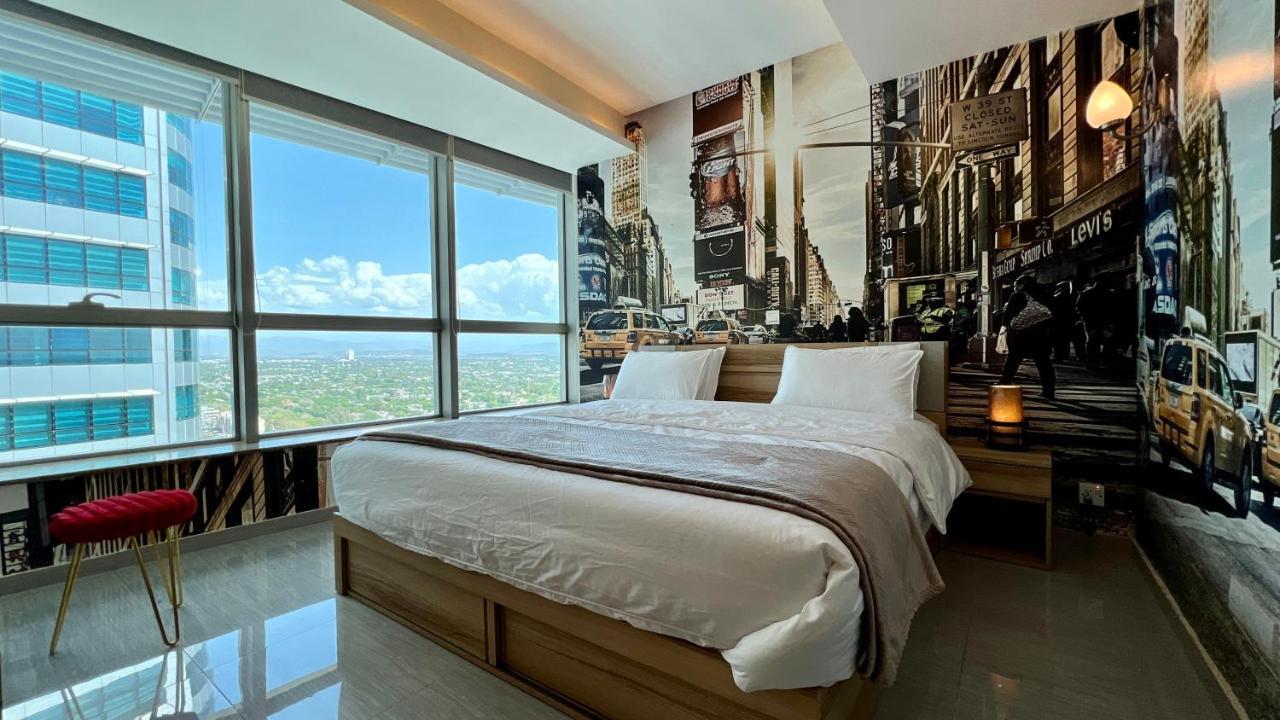 Centaurus Three Bed City View Ісламабад Екстер'єр фото